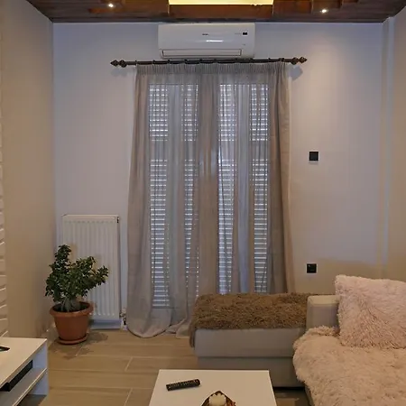 Thesspalace Apartment