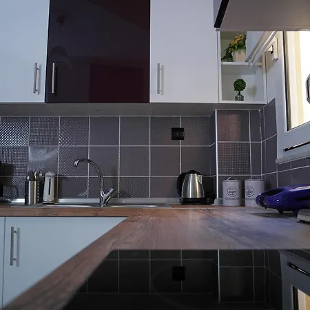 Thesspalace Appartement *