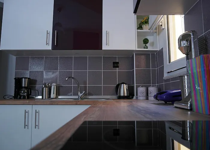 Thesspalace Apartamento *